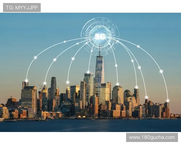 结合5G网络优势，提升电子游艺的互动性与社交功能，增强玩家粘性